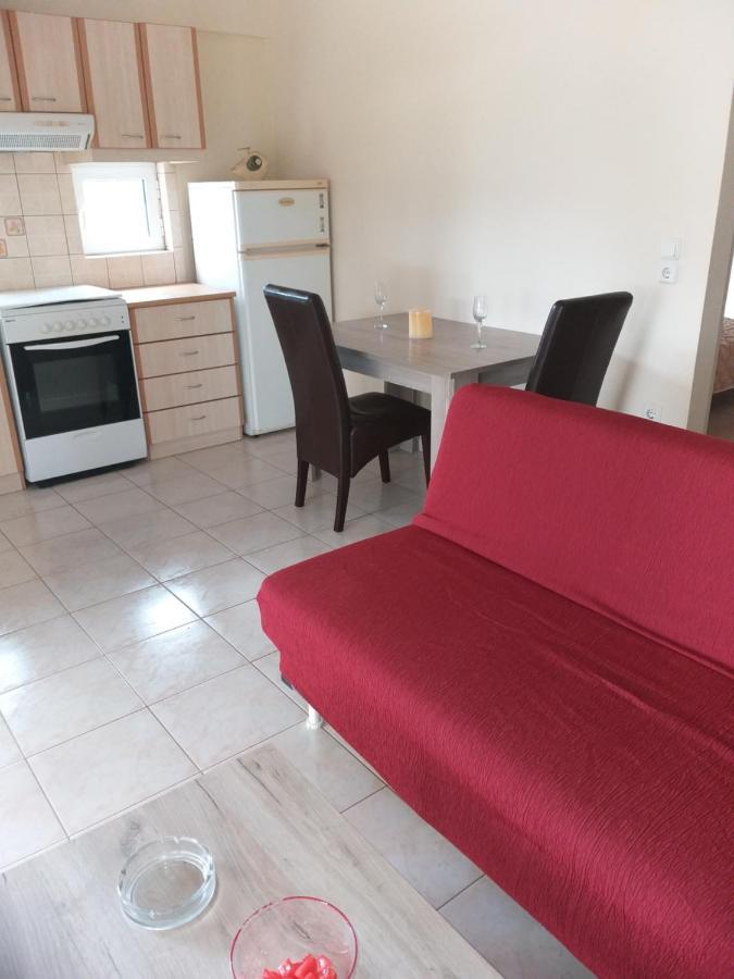 Ostria Seaside Apartments Pátra Eksteriør bilde