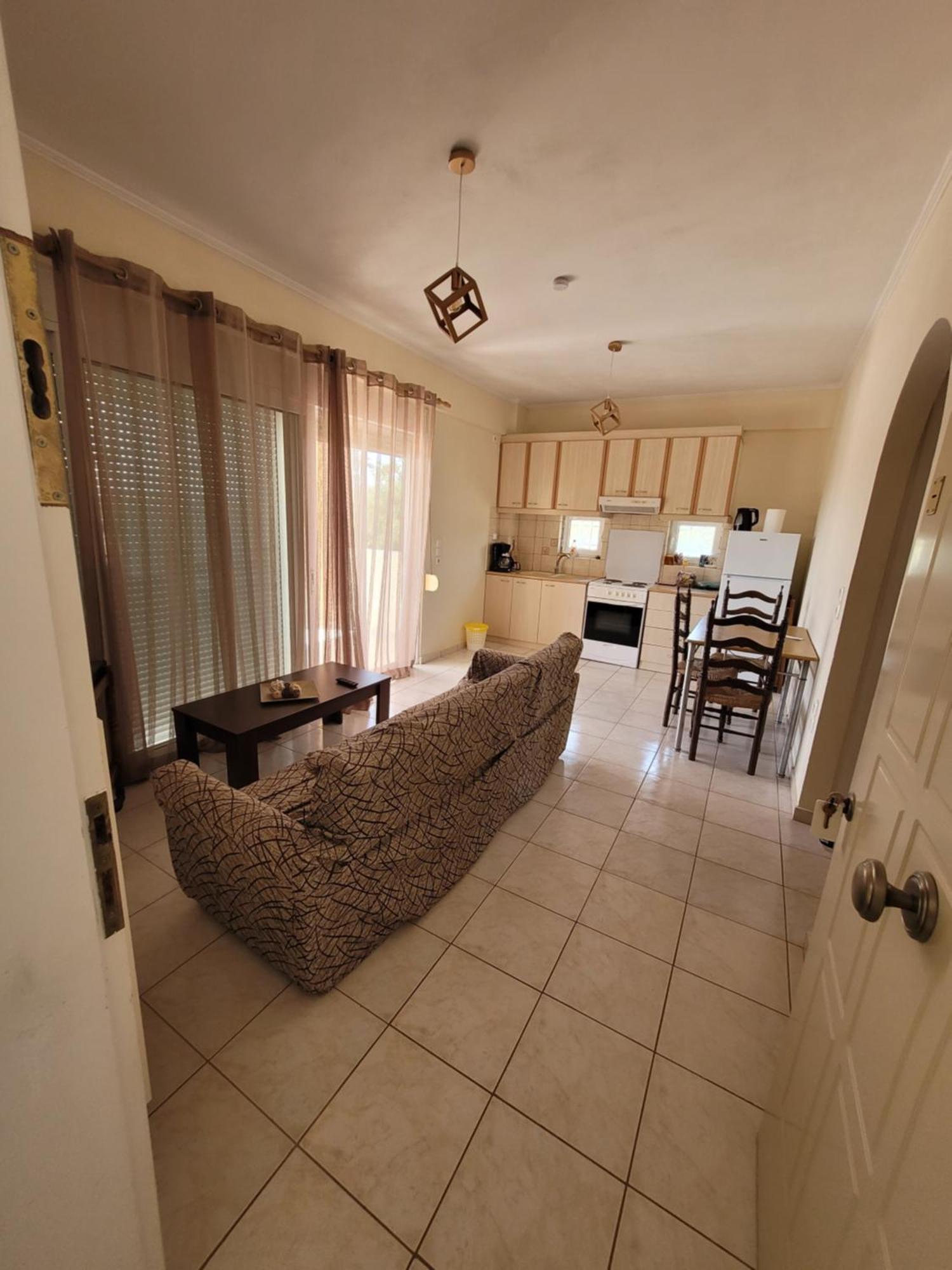 Ostria Seaside Apartments Pátra Eksteriør bilde