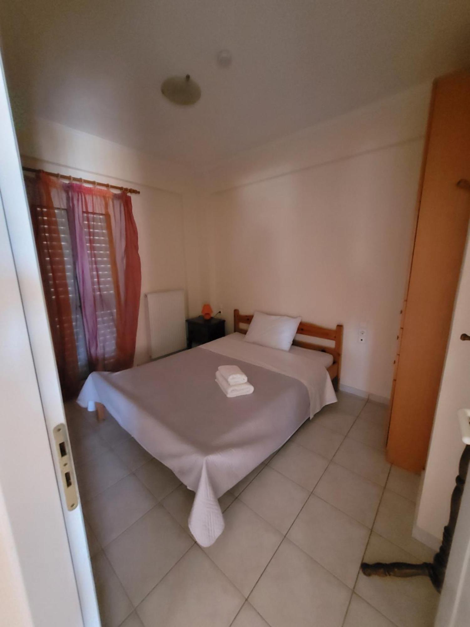 Ostria Seaside Apartments Pátra Eksteriør bilde